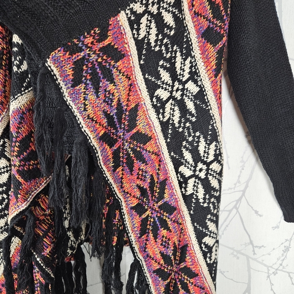 Desigual NWT Colorful Artsy Fairisle Knit Selena Fringe Cardigan - Picture 3 of 7